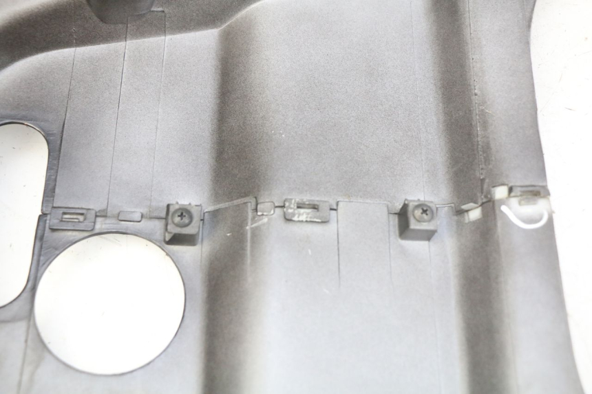 photo de ACHTERKAP KYMCO AGILITY 4T 50 (2018 - 2022) - Andere kijkhoek