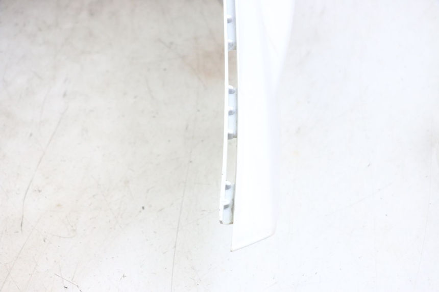 photo de ACHTERKAP KYMCO AGILITY 4T 50 (2018 - 2022) - Zoom op componenten