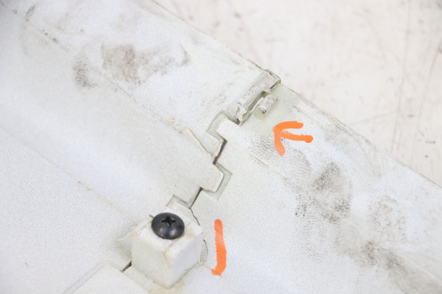 photo de ACHTERKAP KYMCO AGILITY 4T 50 (2018 - 2022) - Zoom op gebruiksstaat