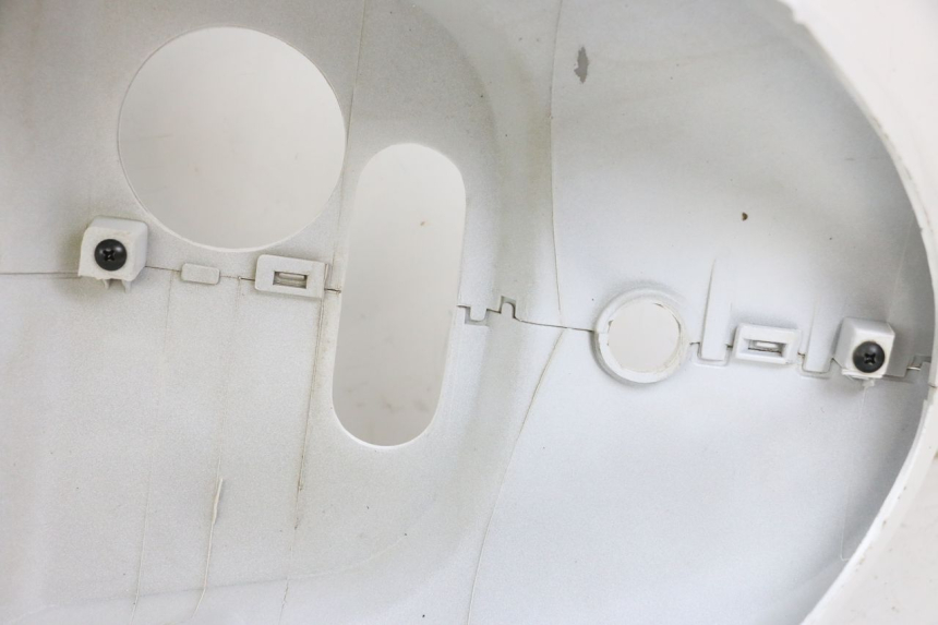 photo de ACHTERKAP KYMCO AGILITY 4T 50 (2018 - 2022) - Zoom op gebruiksstaat