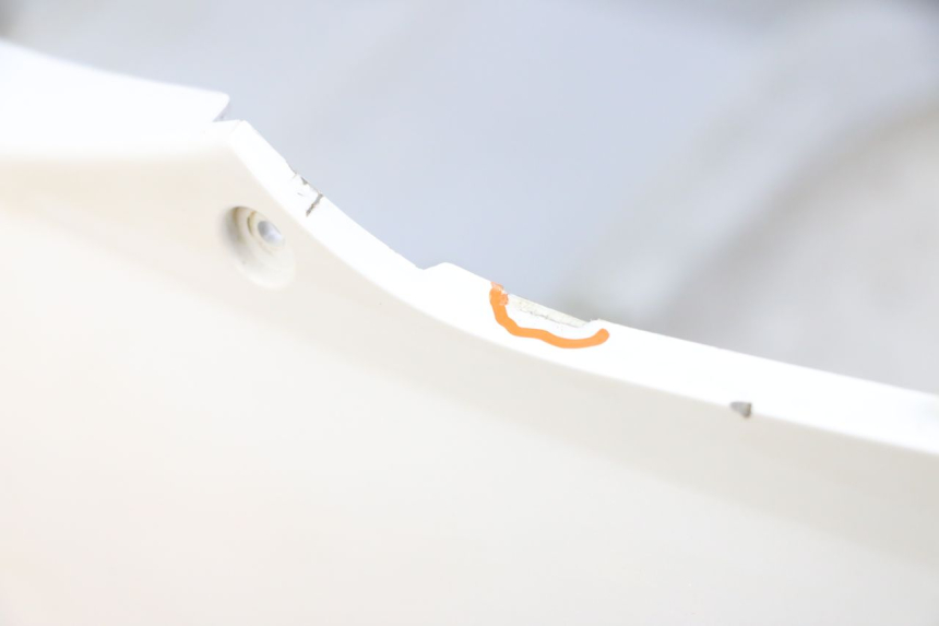 photo de ACHTERKAP KYMCO AGILITY 4T 50 (2018 - 2022) - Bevestigingspunten