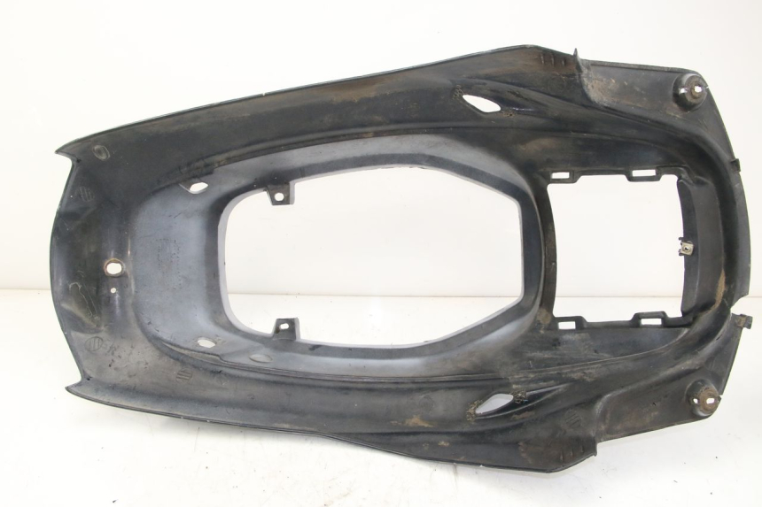 photo de ACHTERKAP MBK BOOSTER SPIRIT 50 (1999 - 2003) - Detail van het onderdeel