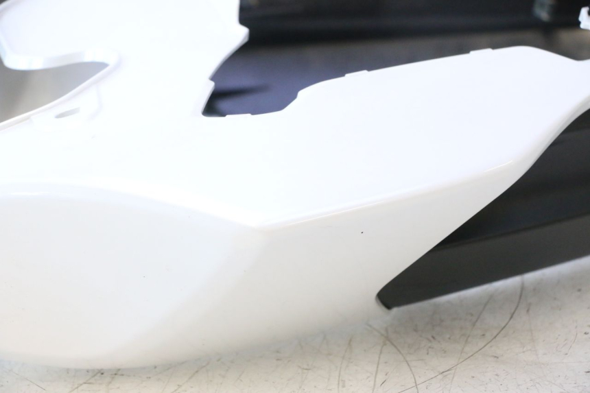 photo de ACHTERKAP YAMAHA FZ8 800 (2010 - 2016) - Technische close-up