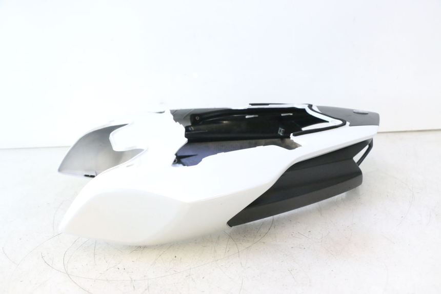 photo de ACHTERKAP YAMAHA FZ8 800 (2010 - 2016) - Overzicht
