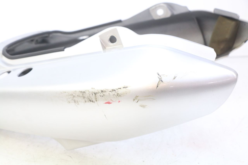 photo de ACHTERKAP YAMAHA FZS FAZER 600 (1998 - 2001) - Zoom op componenten