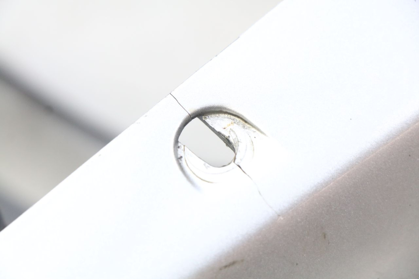 photo de ACHTERKAP YAMAHA FZS FAZER 600 (1998 - 2001) - Technische close-up