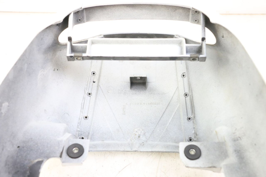 photo de ACHTERKAP HONDA CBR F 1000 (1993 - 1996) - Detail van het onderdeel