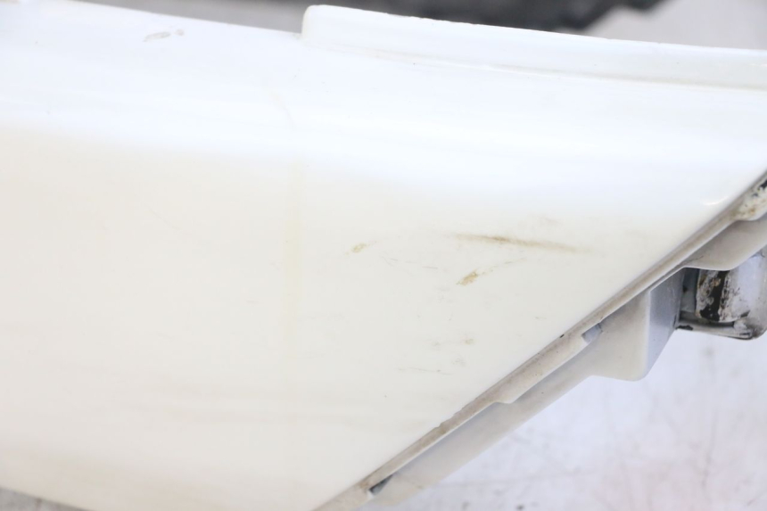 photo de ACHTERKAP HONDA CBR F 1000 (1993 - 1996) - Zoom op componenten