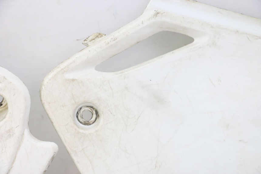 photo de ACHTERKAP HONDA CR 85 (2003 - 2007) - Zoom op componenten