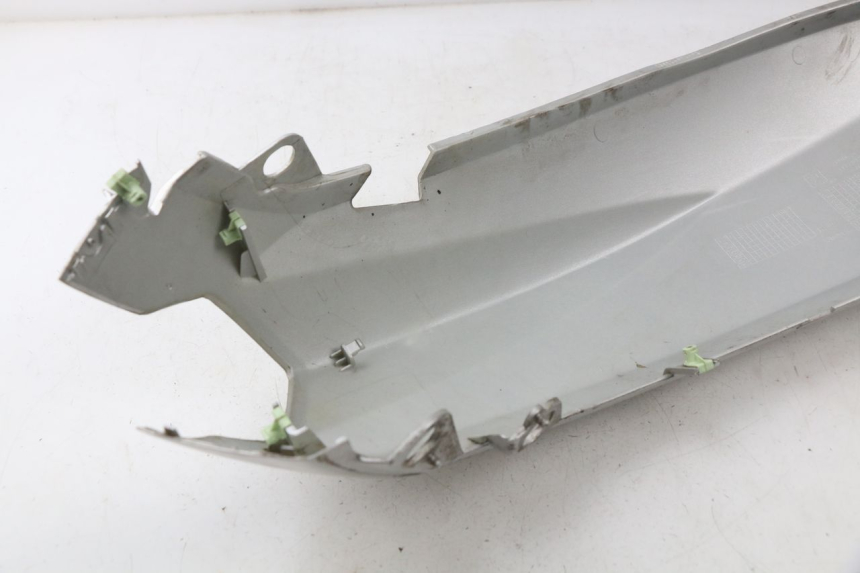 photo de ACHTERKAP PEUGEOT KISBEE 2T 50 (2010 - 2017) - Detailaanzicht