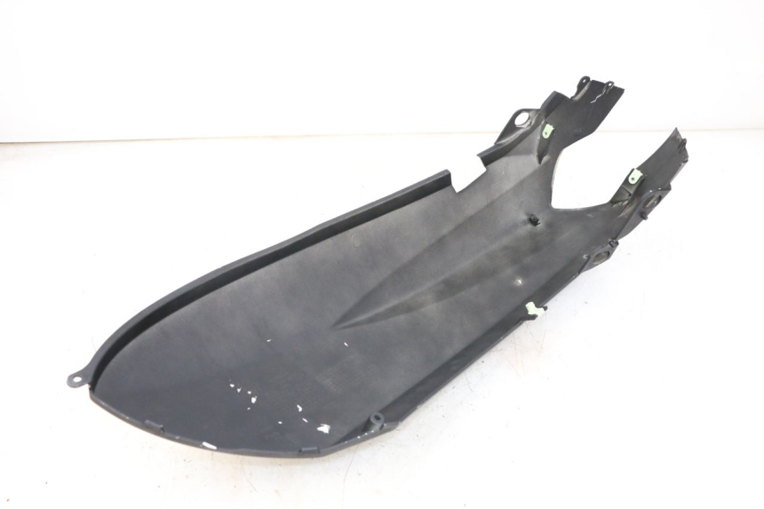 photo de ACHTERKAP PEUGEOT KISBEE 2T 50 (2018 - 2022) - Zoom op gebruiksstaat