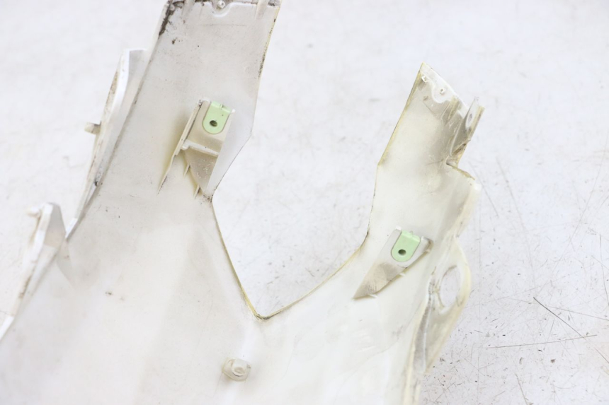 photo de ACHTERKAP PEUGEOT KISBEE 4T 50 (2010 - 2017) - Markeringen en referenties