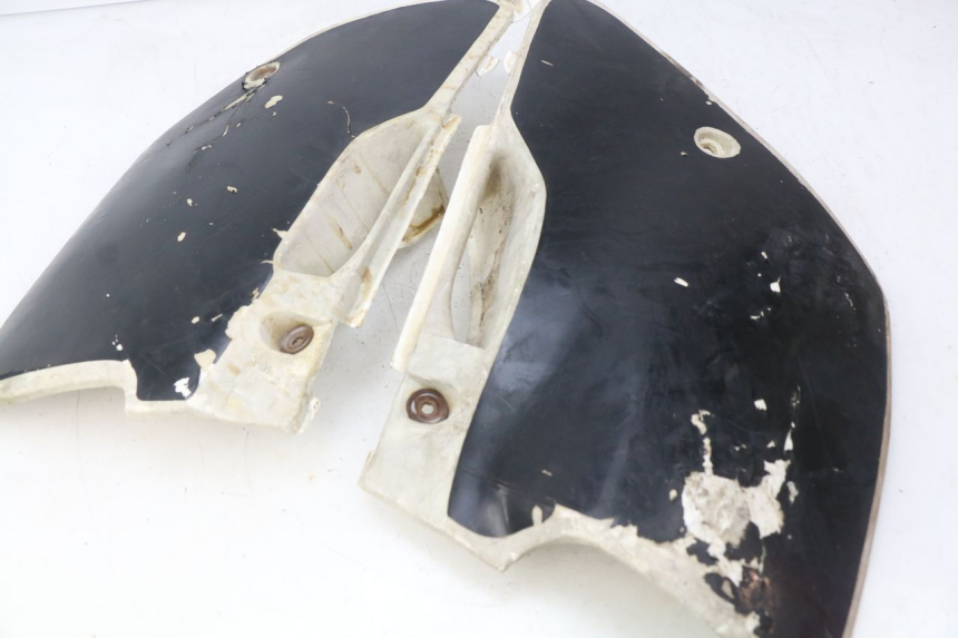 photo de ACHTERKAP KAWASAKI KX 250 (1994 - 1998) - Detail van het onderdeel