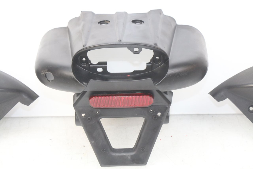 photo de ACHTERKAP PEUGEOT LUDIX 50 (2008 - 2017) - Kenmerkende details