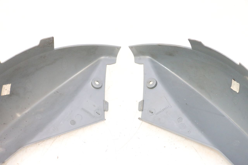 photo de ACHTERKAP PEUGEOT LUDIX ONE 14P 50 (2004 - 2013) - Bevestigingspunten