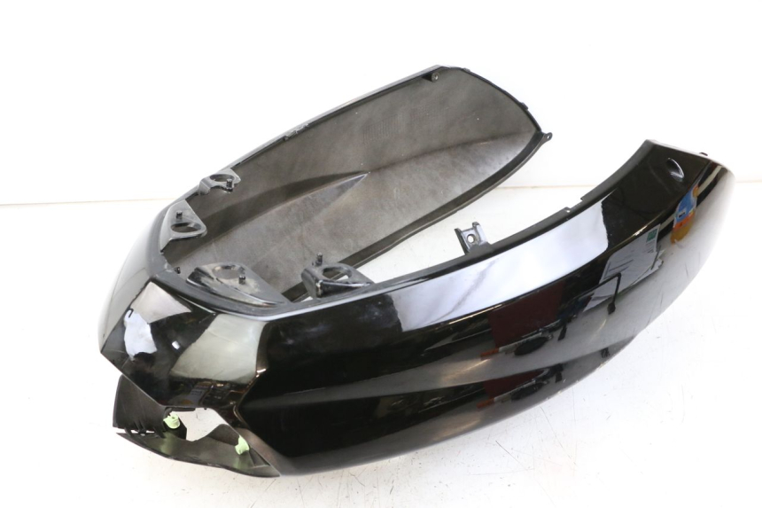 photo de ACHTERKAP PEUGEOT KISBEE 4T 50 (2018 - 2022) - Zoom op gebruiksstaat