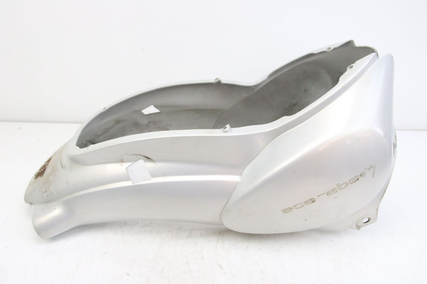 photo de ACHTERKAP APRILIA SCARABEO 4T 50 (2009 - 2017) - Hoofdaanzicht