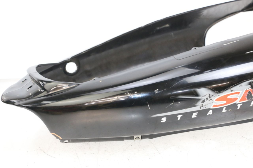 photo de ACHTERKAP APRILIA SR CARB LC 2T 50 (2004 - 2012) - Zoom op componenten