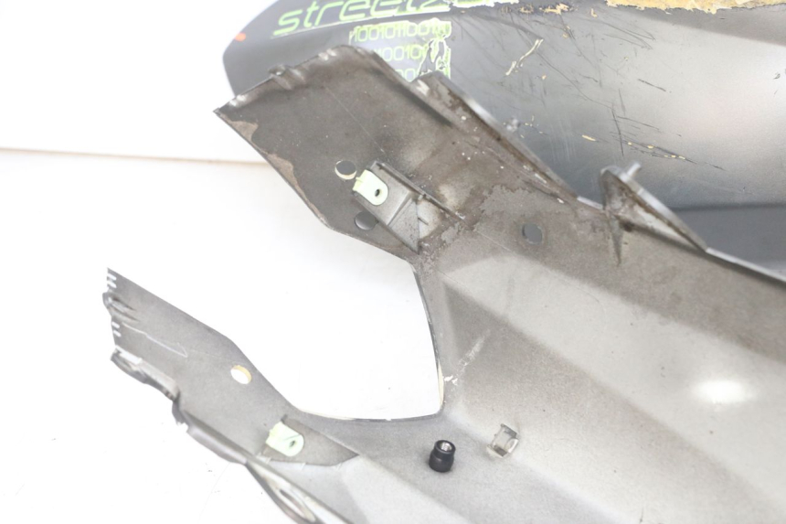 photo de ACHTERKAP PEUGEOT STREETZONE I 2T 50 (2018 - 2020) - Kenmerkende details