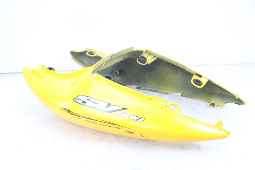 photo de ACHTERKAP SUZUKI SV N 650 (1999 - 2002) - Bevestigingspunten