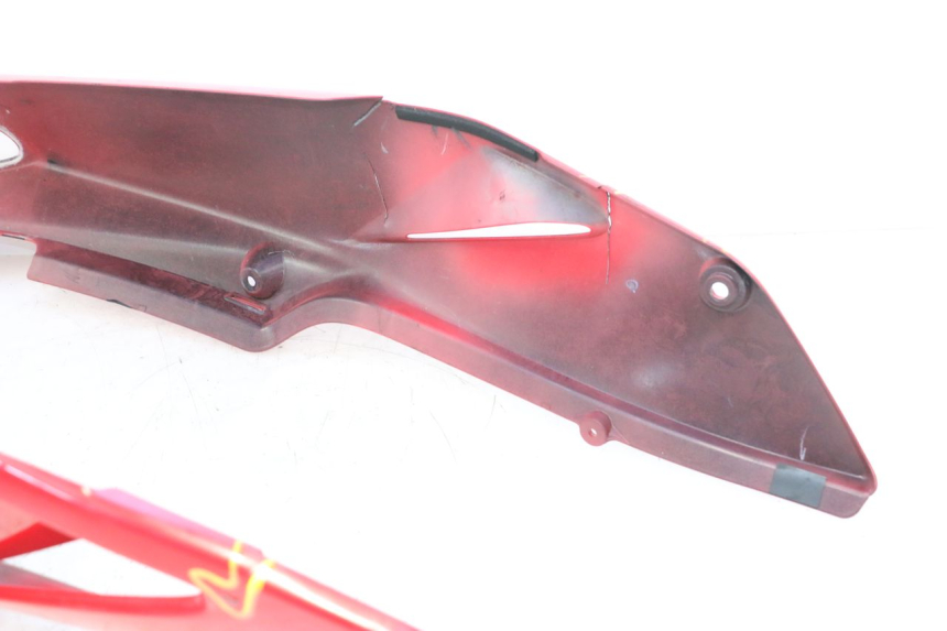 photo de ACHTERKAP HONDA VFR FI RC46 800 (1998 - 2001) - Bevestigingspunten
