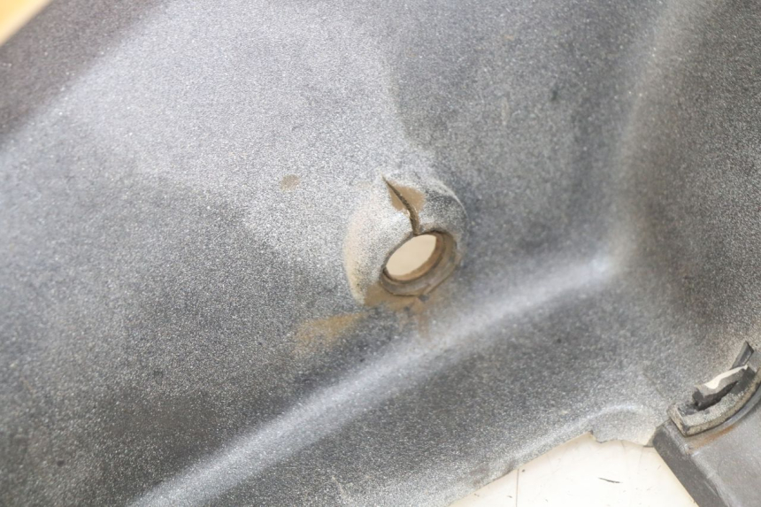 photo de ACHTERKAP DAELIM VJ ROADWIN FI 125 (2008 - 2017) - Detail van het onderdeel