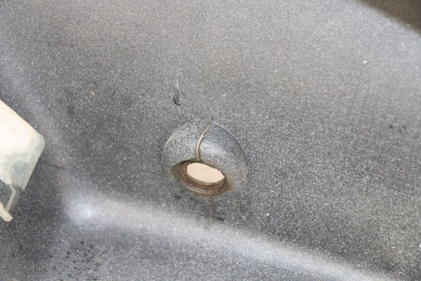 photo de ACHTERKAP DAELIM VJ ROADWIN FI 125 (2008 - 2017) - Zoom op gebruiksstaat