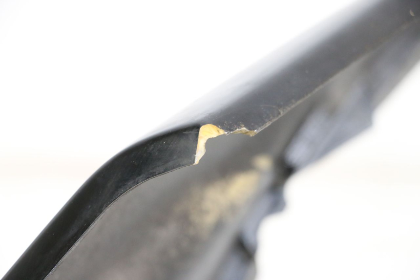 photo de ACHTERKAP YAMAHA XJ F 900 (1983 - 1994) - Detail van het onderdeel