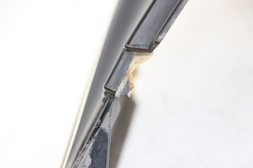 photo de ACHTERKAP YAMAHA XJ F 900 (1983 - 1994) - Bevestigingspunten