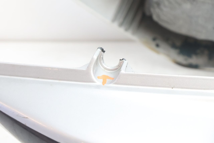 photo de ACHTERKAP YAMAHA XJR 1300 (1998 - 2002) - Detail van het onderdeel