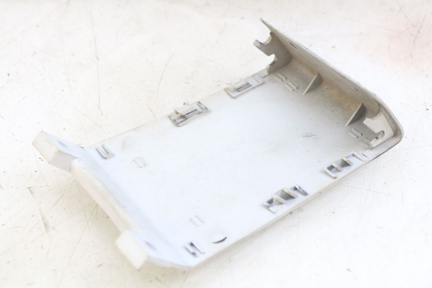 photo de ACHTERKAP YAMAHA YZF R THUNDERCAT 600 (1996 - 2003) - Technische close-up