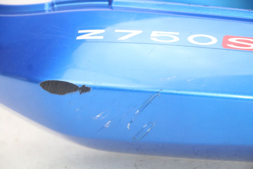 photo de ACHTERKAP KAWASAKI Z S 750 (2003 - 2006) - Bevestigingspunten