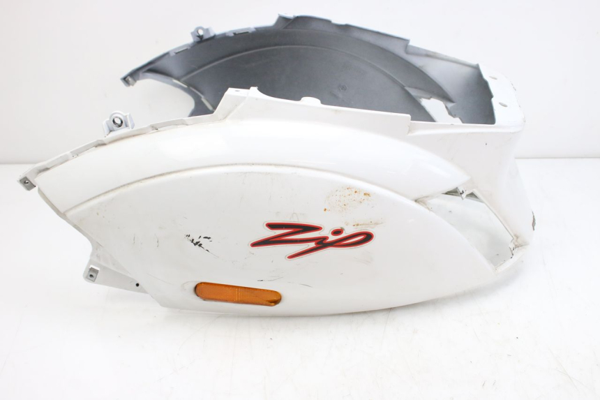 photo de ACHTERKAP PIAGGIO ZIP 4T 50 (2018 - 2020) - Detail van het onderdeel