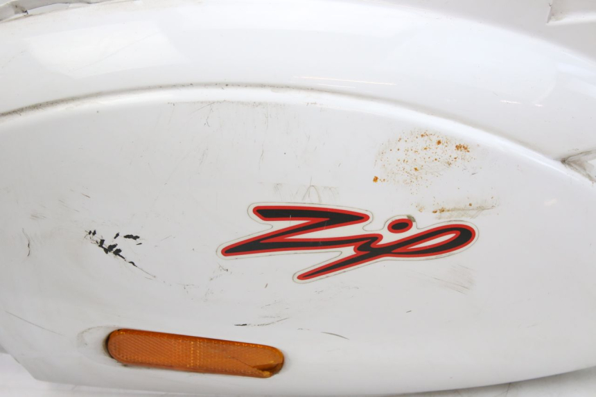 photo de ACHTERKAP PIAGGIO ZIP 4T 50 (2018 - 2020) - Markeringen en referenties