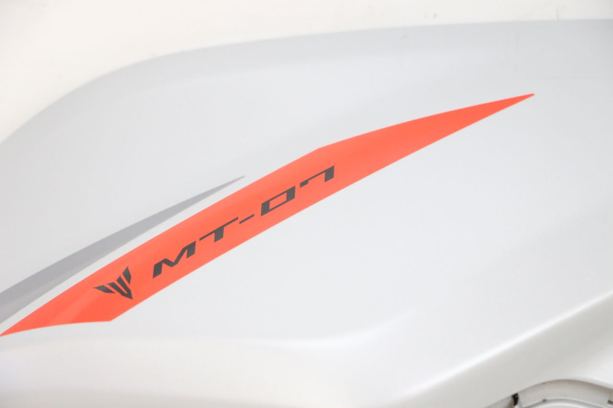 photo de LINKER TANKKAP YAMAHA MT-07 MT07 ABS 700 (2018 - 2020) - Detailaanzicht