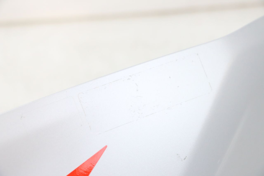 photo de LINKER TANKKAP YAMAHA MT-07 MT07 ABS 700 (2018 - 2020) - Zoom op gebruiksstaat