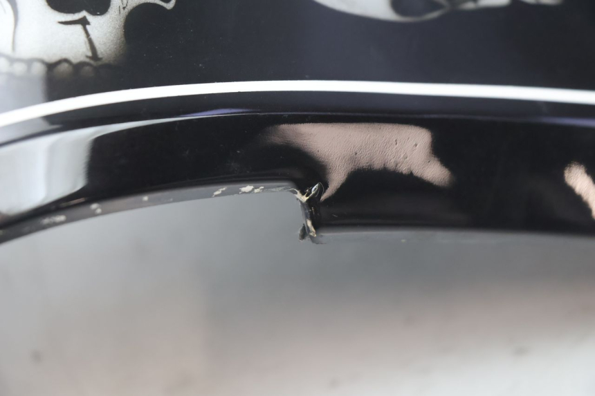 photo de LINKER TANKKAP CAN-AM SPYDER RS 1000 (2008 - 2012) - Detail van het onderdeel