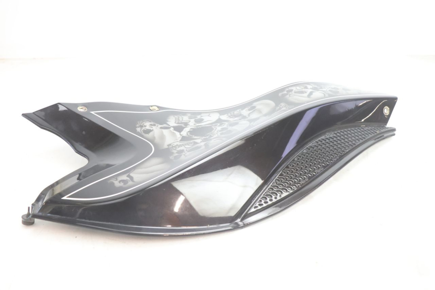 photo de LINKER TANKKAP CAN-AM SPYDER RS 1000 (2008 - 2012) - Technische close-up