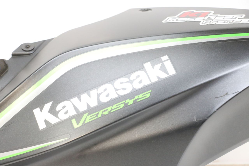 photo de LINKER TANKKAP KAWASAKI VERSYS ABS 650 (2015 - 2018) - Markeringen en referenties