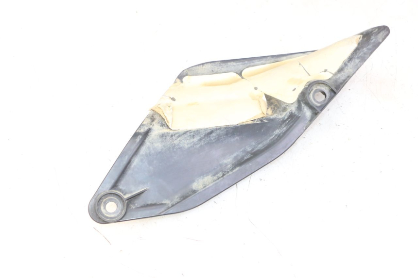 photo de LINKER TANKKAP YAMAHA YFM GRIZZLY 550 (2008 - 2015) - Technische close-up