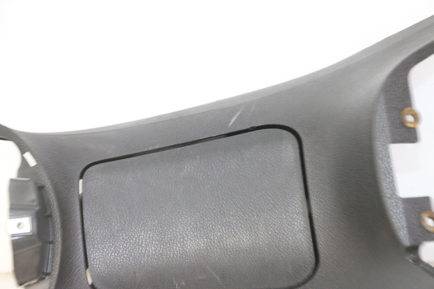 photo de TANKKUIP PIAGGIO IE MP3 YOURBAN 300 (2011 - 2016) - Zoom op gebruiksstaat