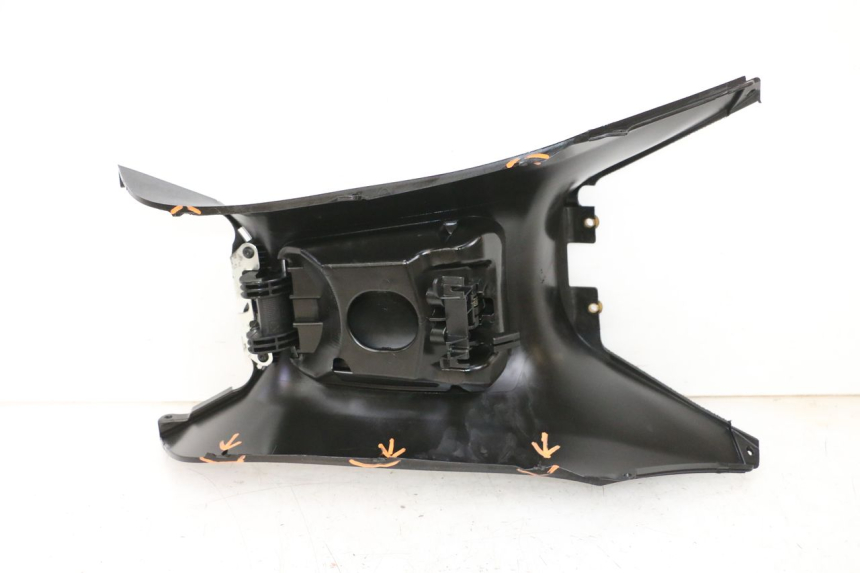 photo de TANKKUIP PIAGGIO MP3 HPE 300 (2019 - 2026) - Technische close-up