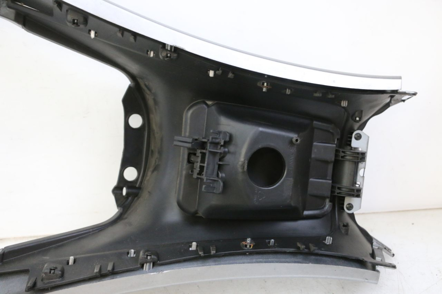 photo de TANKKUIP PIAGGIO MP3 500 (2014 - 2017) - Markeringen en referenties