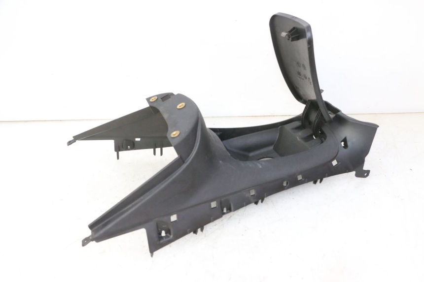 photo de TANKKUIP PIAGGIO MP3 125 (2006 - 2014) - Bevestigingspunten