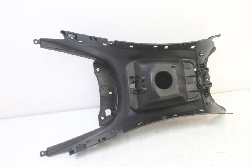 photo de TANKKUIP PIAGGIO MP3 125 (2006 - 2014) - Bevestigingspunten