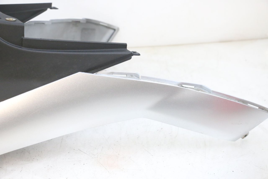 photo de TANKKUIP PIAGGIO MP3 RL 250 (2006 - 2010) - Kenmerkende details