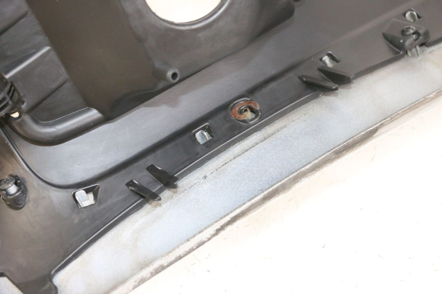 photo de TANKKUIP PIAGGIO MP3 RL 250 (2006 - 2010) - Zoom op gebruiksstaat