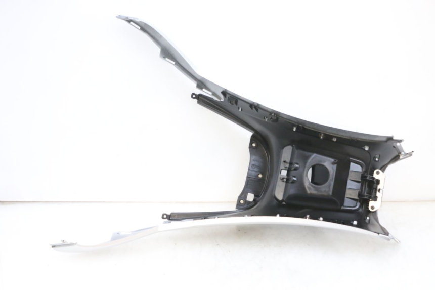 photo de TANKKUIP PIAGGIO MP3 RL 250 (2006 - 2010) - Overzicht