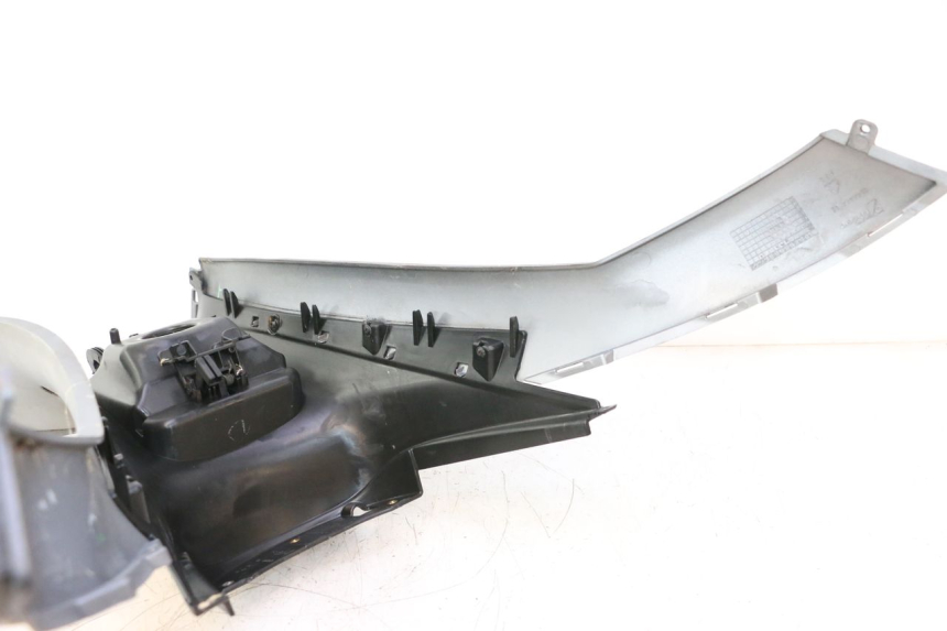 photo de TANKKUIP PIAGGIO MP3 125 (2006 - 2014) - Technische close-up