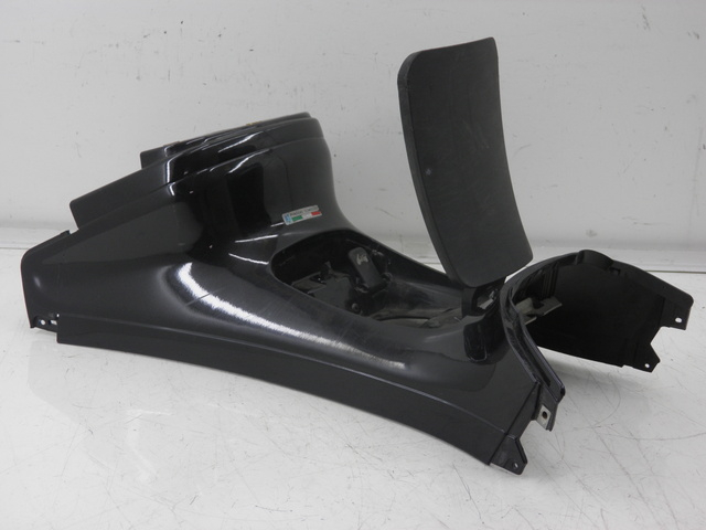 photo de TANKKUIP PIAGGIO XEVO - X EVO 125 (2010 - 2015) - Hoofdaanzicht